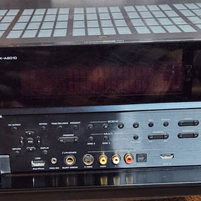 Yamaha Yamaha Aventage RX-A2010 AV 9.0 channel receiver 2000 - Black image 4
