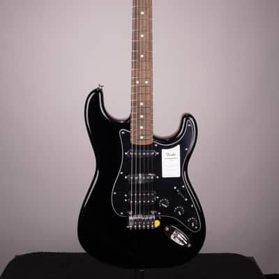Fender Standard Stratocaster HSS – Black with Laurel Fingerboard image 2