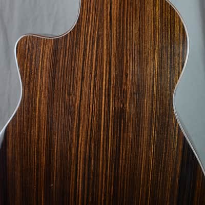 2016 Larrivée LV-10 image 3