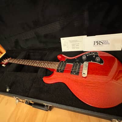 PRS Mira 2008 - Vintage Cherry - SKB Case image 11