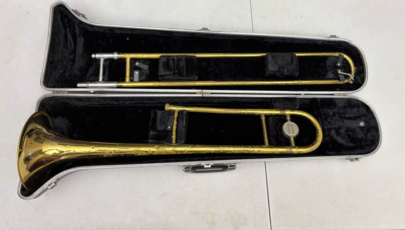 Selmer/Bundy Student Tenor Trombone - SN 583370 - Fair condition, King 12C, case & kit image 1