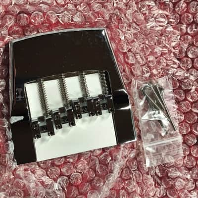 Hipshot H5RK400C Aluminum Rickenbacker Replacement Bass Bridge – Chrome, NOS / Mint in OVP (Discontinued Pre-2020 Direct Fit) image 6