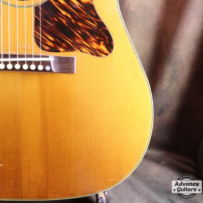 Gibson 1942 J-35 image 10