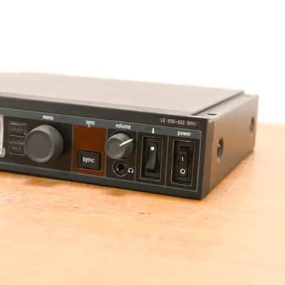 Shure PSM 900 Wireless IEM System L6 Band: 656-692 MHz (NO POWER SUPPLY) CG0153Q image 2