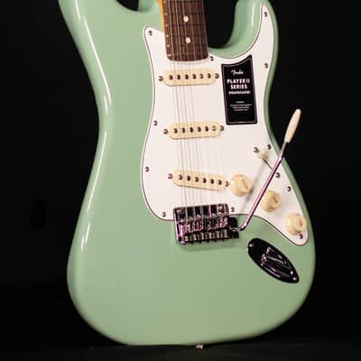 Fender Player II Stratocaster, Rosewood FB, Birch Green image 4