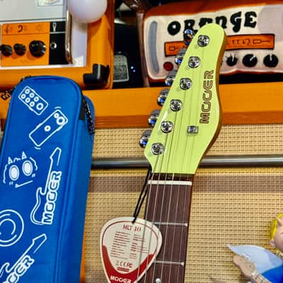 Mooer Guitars MLT10 (Travel/ Short Scale) CANDY YELLOW 2025 Super Light 2,5Kg image 5