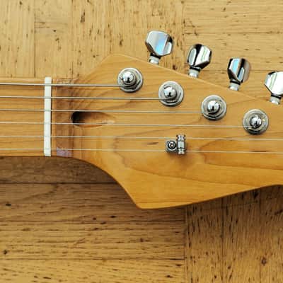VIDEO! The Old Europe Custom Soloist (Warmoth/Guitar Anatomy) singlepickup guitar image 10