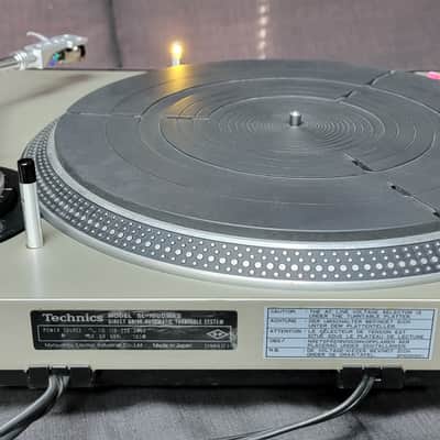 Technics SL1600MK2 Fully Automatic Turntable / Record Player w/ Shure Cartridge & Stylus (video) image 10