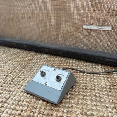 Silvertone Model 1484 Twin Twelve 60-Watt 2x12 Piggyback 1960s - Gray image 4