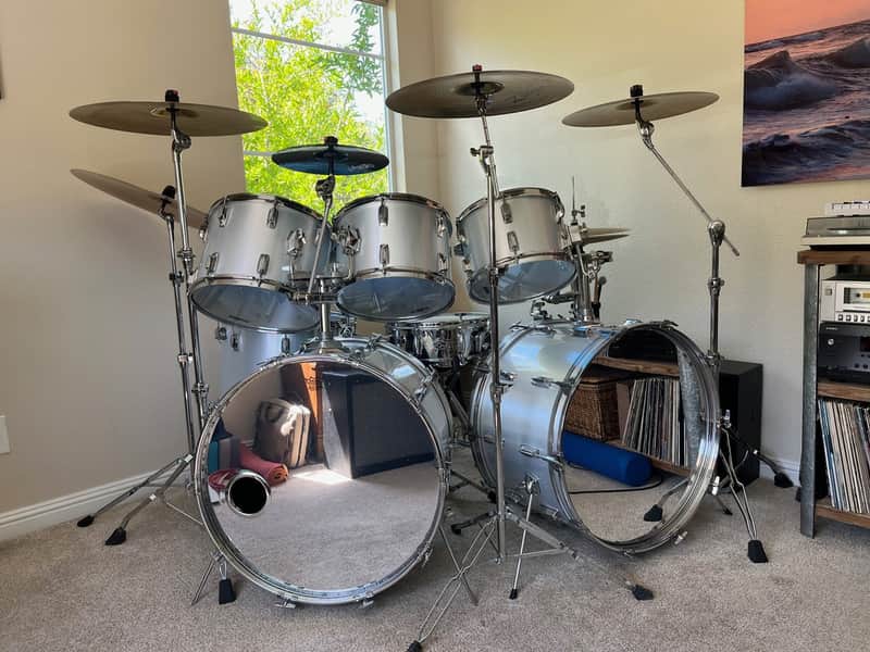 VINTAGE TAMA Imperialstar 1980's - Metallic White Complete with Hardware and Cymbals image 1