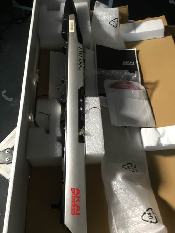 Akai EWI4000S 2005 - Present Black image 1