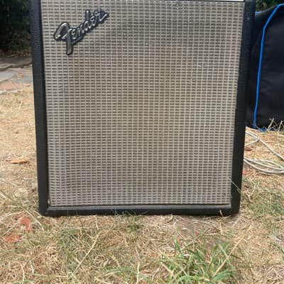Fender Musicmaster Bass 2-Channel 12-Watt 1x12" Bass Combo 1970 - 1980 - Silverface image 2