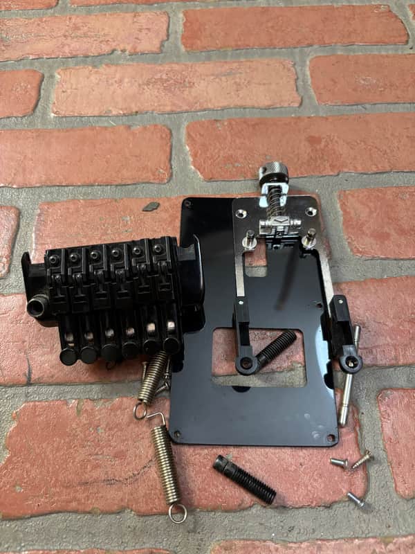 Ibanez Lefty Edge Zero II Tremolo System image 1