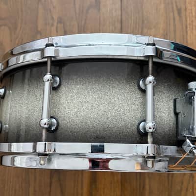 Pearl Masters Maple 5.5"x14" snare drum tube lugs - Lacquer image 2