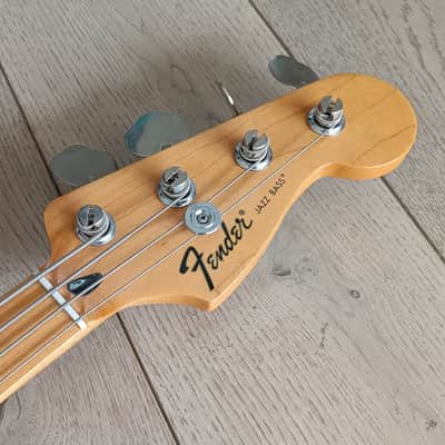 Fender Jazz Bass, Custom 60s pickups, Gotoh tuners, MIM2012 - White, Tiger Pickguard image 4