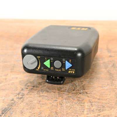 RTS TR-240 2.4 GHz Wireless Intercom Beltpack CG01DE4 image 1