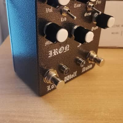 Lone Wolf Audio Iron Fist V3 fuzz image 6
