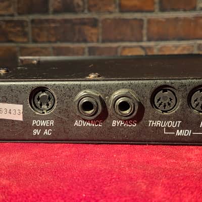 Alesis Quadraverb Plus Reverb Unit w/ Power Supply image 11