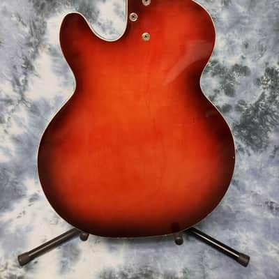 Harmony H53 Rocket 1967 Sunburst with Super-hot DeArmond Gold Foil Pickup in fabulous shape • With Original Vintage Case! image 9