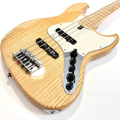 Sire Marcus Miller V7 Ash 2021 Natural Glossy image 4
