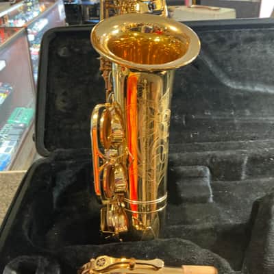 Yamaha YAS-480 Alto Saxophone with Case image 4