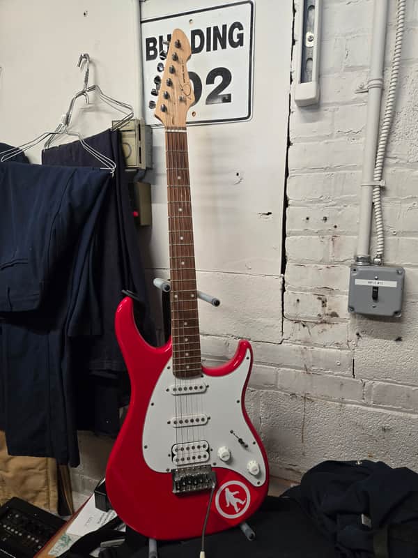 Peavey Raptor Plus EXP Red and White image 1