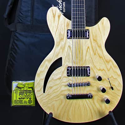 Agile Harm 1 630 Bass VI Super Clean w/Gigbag! image 1