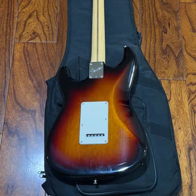 Fender Stratocaster American Performer HSS - 3-tone sunburst image 2