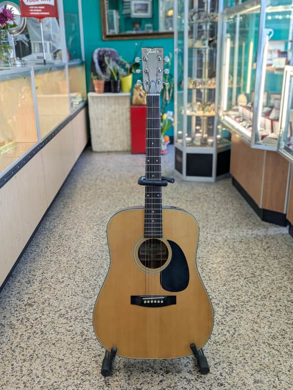 Fender F-35 1972 - 1978 | Reverb Canada