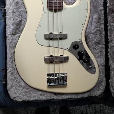 Upgraded Fender American Professional Jazz Bass with Rosewood Fretboard 2017 - 2019 - Olympic White image 1