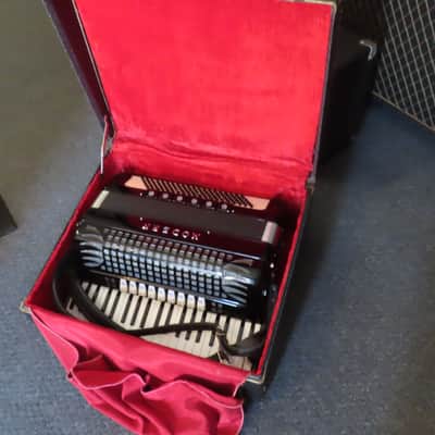 BORSINI BUILT 'MODERN' CUSTOM 120 BASS ACCORDION  {TONY DANNON STUDIO EDITION}  4/5 REEDS with 9/6 REGISTERS CLEAN 1 OWNER! image 16