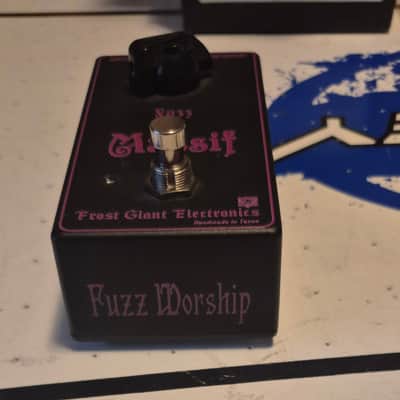Frost Giant Electronics Massif Fuzz 2010s - Black / Purple Graphic image 4