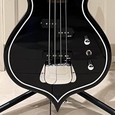 Cort Gene Simmons GS Punisher 2 Bass image 2