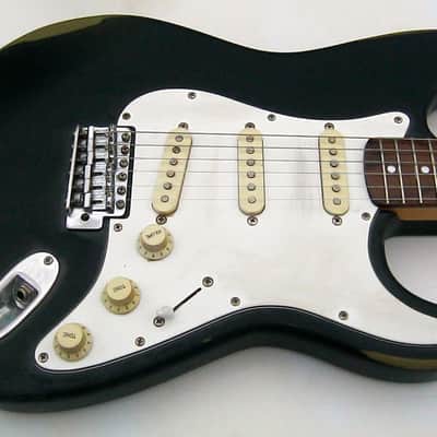 Fender Squier Stratocaster - Light Relic Black image 3