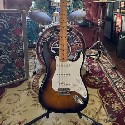 Fender 70th Anniversary 1954 Stratocaster 2024 - Two-Tone Sunburst image 1