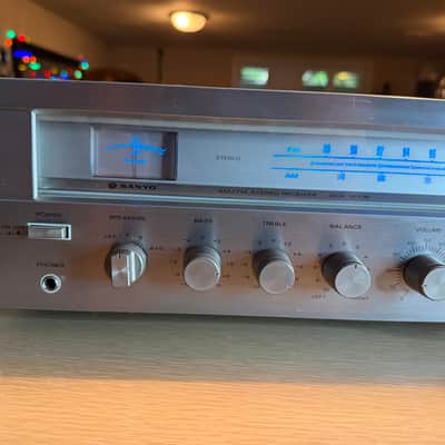 Vintage Woodgrain & Silver Sanyo DCX 1970K Receiver Fresh Service Near MINT RARE image 5