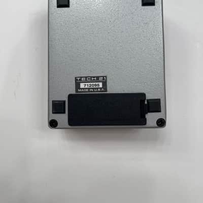Tech 21 NYC U.S. Steel Distortion SansAmp Character Series Guitar Effect Pedal image 6