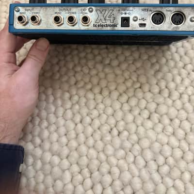 TC Electronic Flashback X4 Delay & Looper 2011 - 2019 - Blue image 3