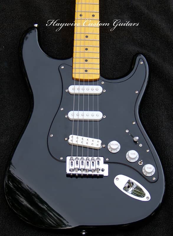 GILMOUR STYLE Mahogany Black S Style +7 Sound Switch+ Maple Neck w/Dual Action Truss Rod +Bridge Tone Control+TrebleBleed+Matched Custom Pickups+Leveled and Crowned Frets with Seymour Duncan SL59-1 Little 59 Humbucker Bridge Pickup+ Low Action Setup! image 1