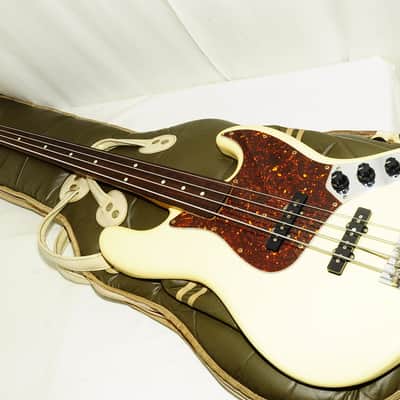 ベース Fender Jazz Bass Offset Contour Body ベース Fender Jazz