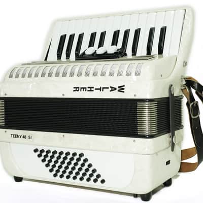 Walther Teeny 48 Bass Lightweight Piano Accordion, German Akkordeon for Beginners Children Kids, Straps, Hard Case, 2697 image 6