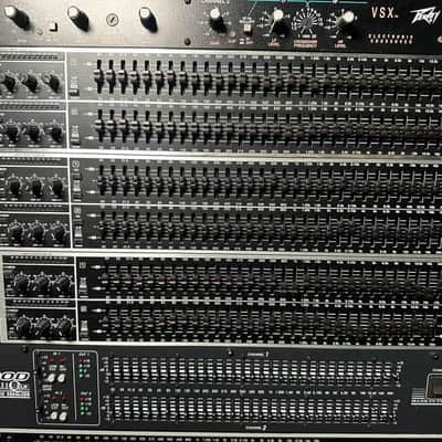 Behringer Ultragraph Pro FBQ3102 31-Band Stereo Graphic EQ 2000s - Black image 3