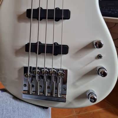 Yamaha BB 405 - EMG J set image 22