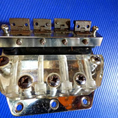 1973 Hayman 4040 Bass Bridge Assembly image 3
