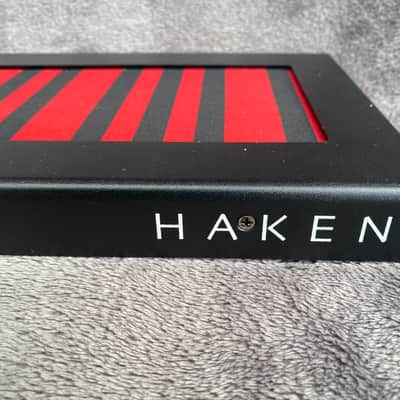 Haken Continuum Fingerboard 2010s - Red image 9