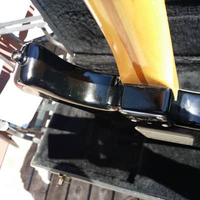 Vintage 1988 Fender Stratocaster & Case image 7