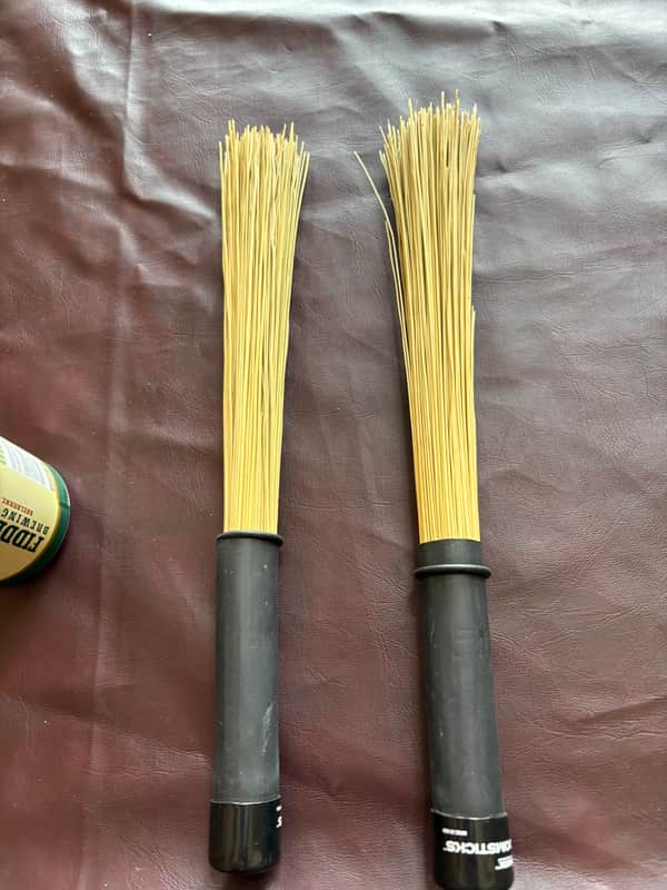 Pro-Mark PMBRM Broomsticks - Large 2010 - 2020 - Natural image 1