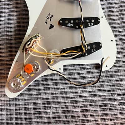 Fender Pre-Wired Eric Johnson Stratocaster Pickguard - Parchment image 2