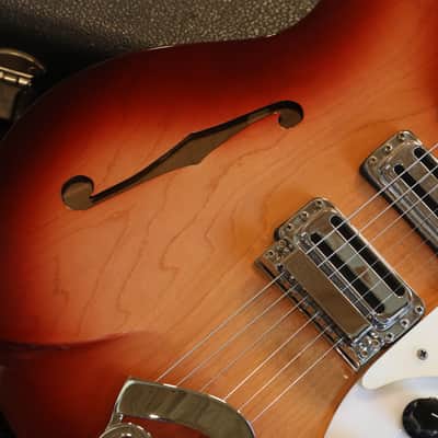 1998 Rickenbacker Pete Townshend Signature Electric Guitar FireGlo + OHSC image 4