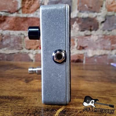 Electro-Harmonix Nano Muff Overdrive *USED* (2010s - Silver) image 2